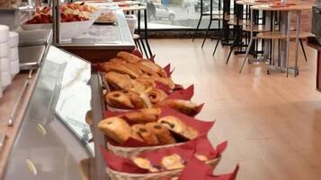 Daily buffet breakfast for a fee