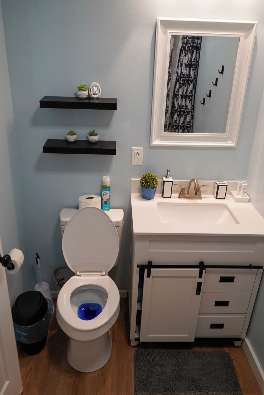 Towels, toilet paper