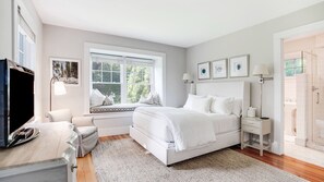 4 dormitorios, tabla de planchar con plancha, Internet y ropa de cama