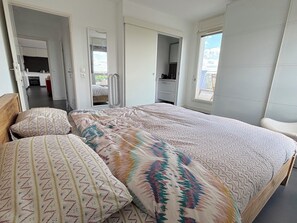 3 bedrooms, desk, iron/ironing board, free WiFi - Penthouse Nanterre (Nanterre)