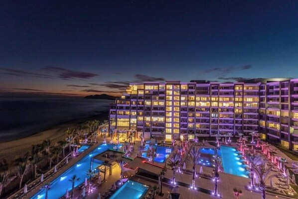 Piscine extérieure, piscine chauffée