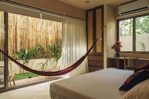 4 室のベッドルーム、アイロン / アイロン台、WiFi、ベッドシーツ