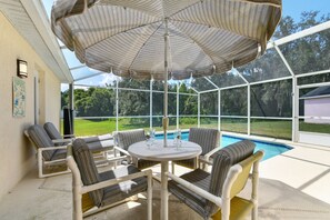 Beheizter Pool