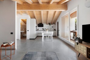 Interior - Apartment 'La Terrazza di Elisabetta' with Private Terrace, Balcony and Air Conditioning (Viareggio)