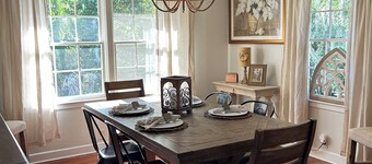 Cozy Coastal Cottage