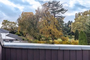 Property grounds - Apartment 'Heide West' with Balcony and Wi-Fi (Schneverdingen)