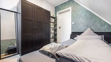 2 Schlafzimmer, Bügeleisen/Bügelbrett, WLAN, Bettwäsche