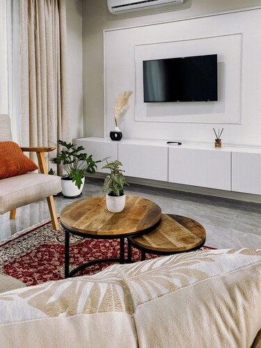 2-bedroom apartment in charming Gaborone with WiFi, AC. Happy travels