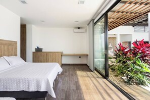 7 bedrooms, iron/ironing board, WiFi, bed sheets - SPECTACULAR FARM WITH PRIVATE SWIMMING POOL IN VILLAVICENCIO - META - COL (villavicencio)