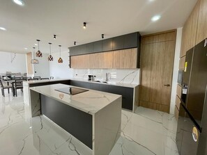 Private kitchen - SPECTACULAR FARM WITH PRIVATE SWIMMING POOL IN VILLAVICENCIO - META - COL (villavicencio)