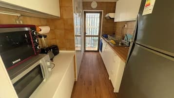 Microwave, oven