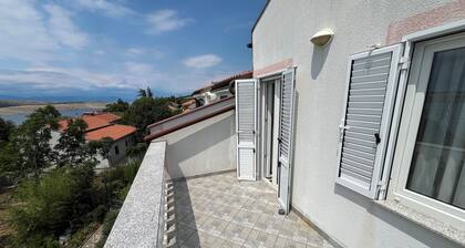Apartment Rosa 2