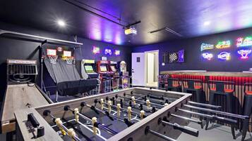 Spielezimmer