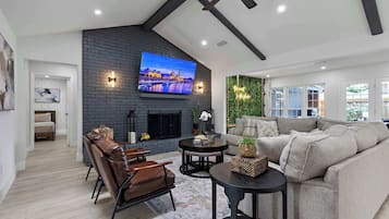 TV, fireplace, offices