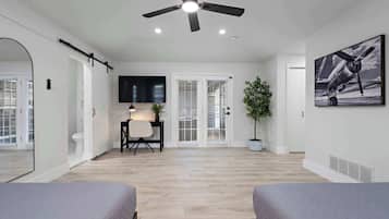 4 bedrooms, iron/ironing board, travel cot, WiFi