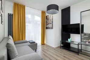 TV, fireplace, offices - Functional Apartment | Balcony | Center of Katowice (Katowice)