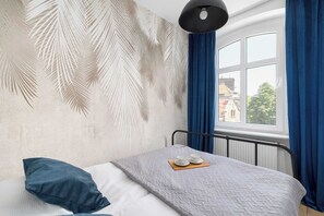 1 bedroom, iron/ironing board, travel crib, WiFi
