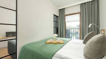 Ferros/tábuas de passar roupa, Wi-Fi, roupa de cama