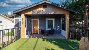 A house with a covered porch, a number 2267, and a well-maintained lawn. - Chic Comfort Meets Prime Location Mid-Term Rental in the Heart of Eagle Rock (Los Angeles)