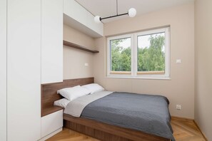 1 quarto, ferros/tábuas de passar roupa, berço de viagem, Wi-Fi