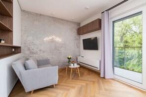 TV, offices