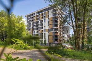 Exterior - Słoneczna 18 Katowice | Bright Apartment near the Center of Katowice | Parking (Katowice)