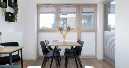 Bright Apartment | Balcony, Parking, Close to Center