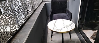 House 44
