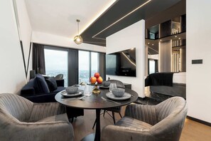 Dining - Zabrska 15 Air Conditioned Studio | Parking, Desk (Katowice)