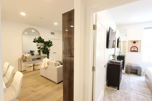 Interior - Ultra Lux Oasis in Gated Community (Irvine)