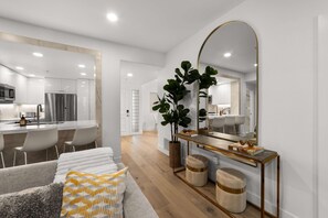 TV, fireplace, offices