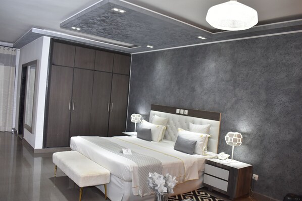 Espace de travail pour ordinateur portable, Wi-Fi gratuit