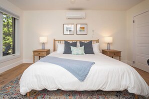 5 chambres, fer et planche à repasser, lit parapluie, Wi-Fi gratuit