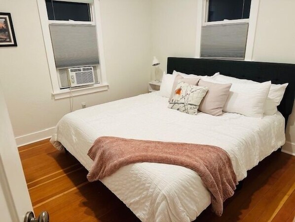 3 bedrooms, iron/ironing board, WiFi