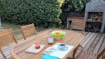 Buiten dineren