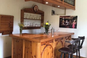 Bar (in der Unterkunft)