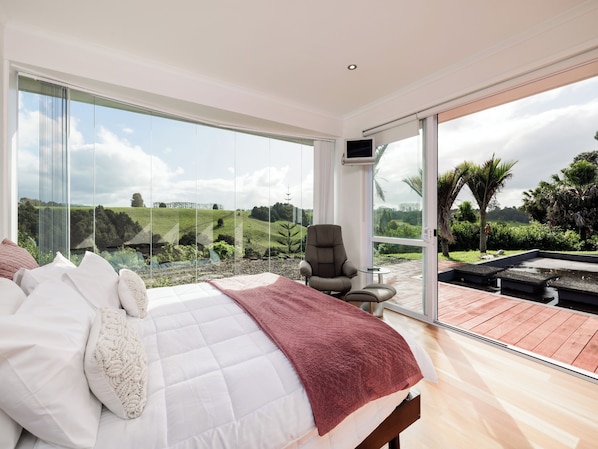 5 bedrooms, iron/ironing board, WiFi