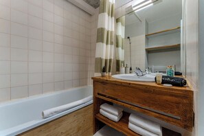 Dusche, Haartrockner