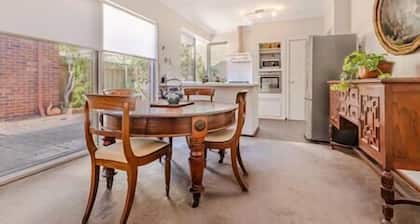South Claremont Private Villa