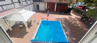 Apartment '1-Room' with Shared Pool, Shared Garden and Wi-Fi