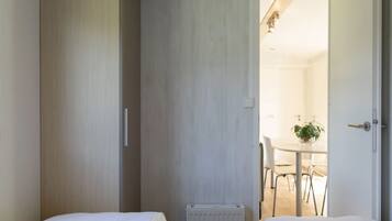 2 bedrooms, free WiFi, bed sheets