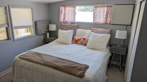 3 bedrooms, free WiFi, bed sheets