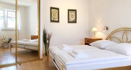 Ferienwohnung Villy Seepark – mit Balkon & Parkplatz