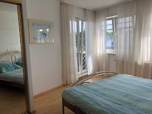 2 Schlafzimmer, Bügeleisen/Bügelbrett, WLAN