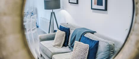 تلفزيون، كُتُب