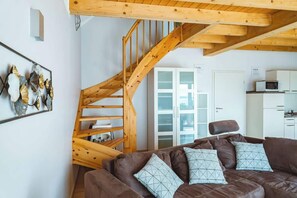 TV, books - PLAUer Himmel Summary (Plau am See)