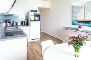 Fridge, microwave, oven, stovetop - Heimathafen (Barth)