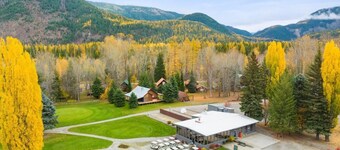 West Glacier Getaway: Mountain & Golf Course Views