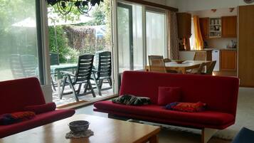 House | Living room
