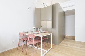 تناول الطعام